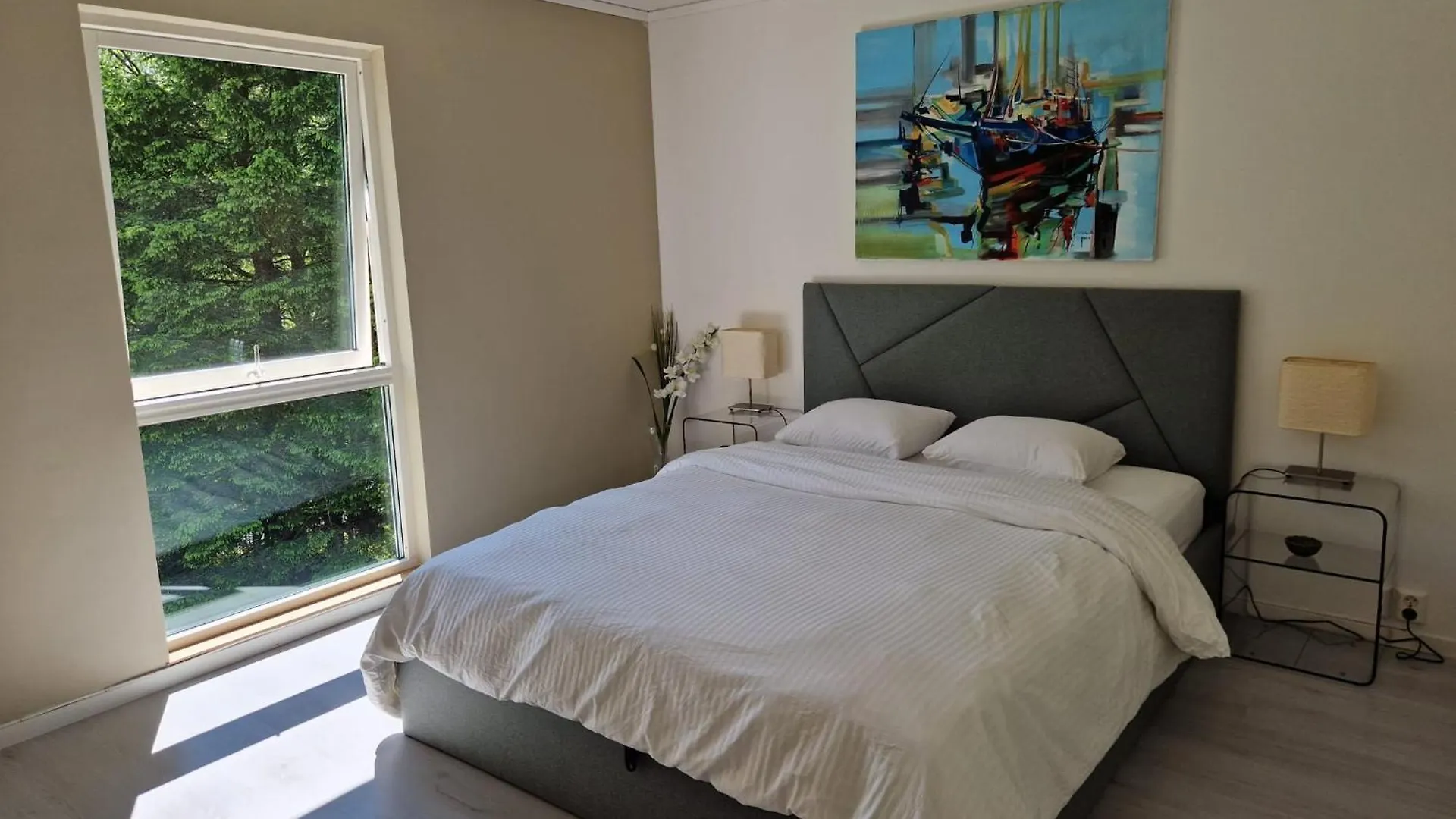Penzion Hillfront 60 Rooms Bergen